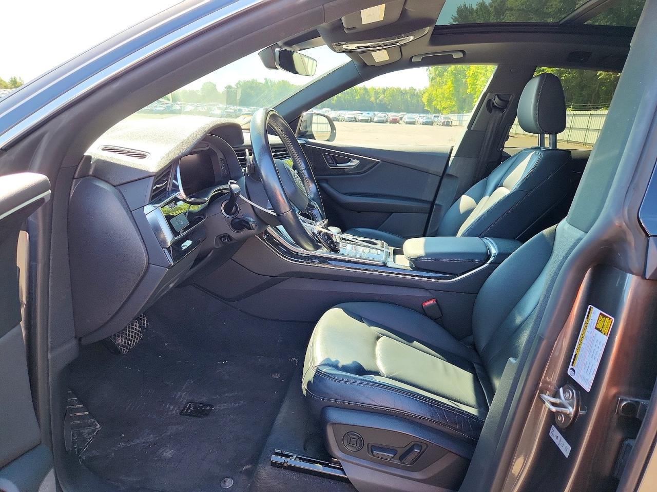 2019 Audi Q8 Premium - Фото 7