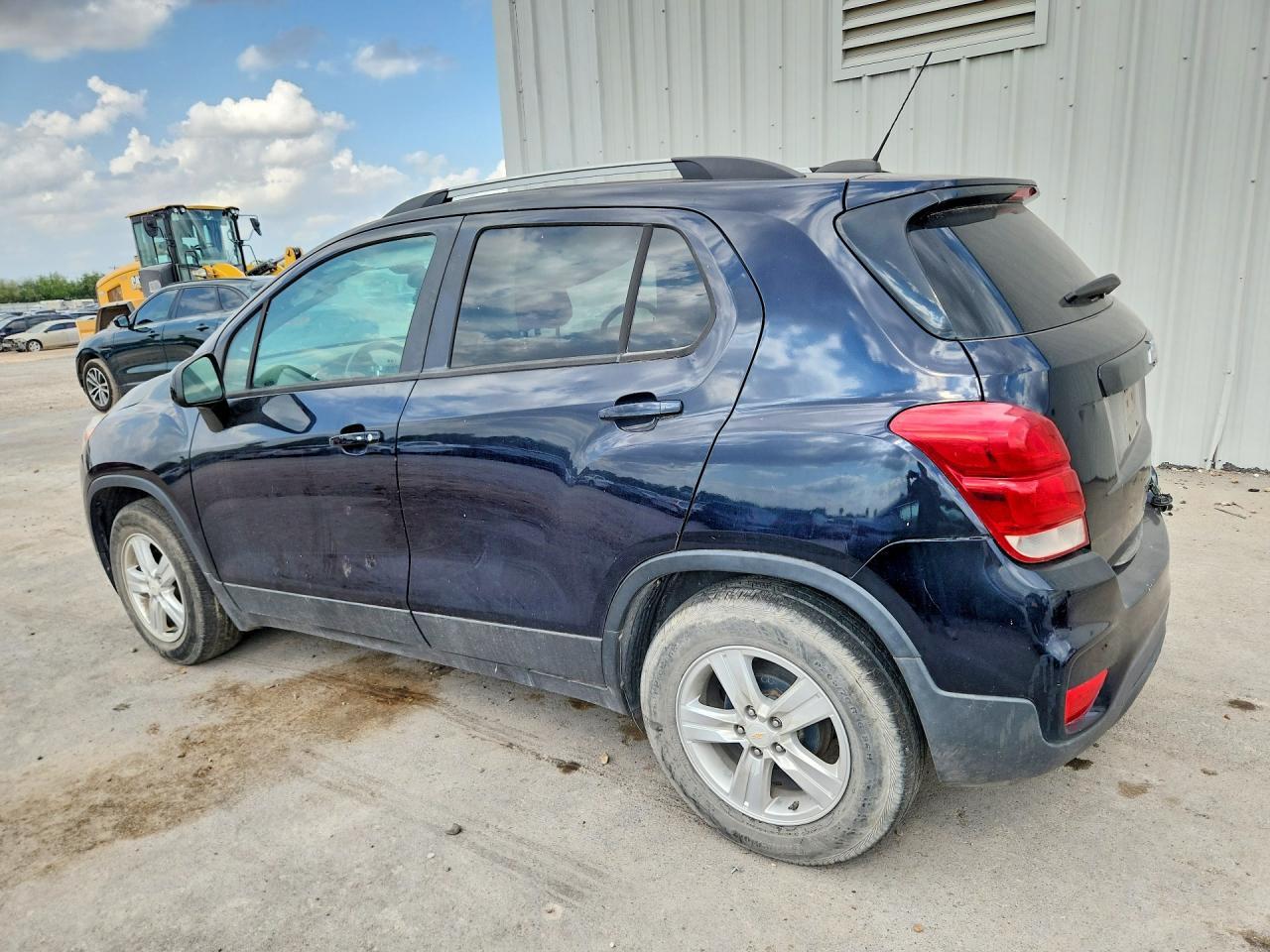 2021 Chevrolet Trax 1Lt - Фото 2