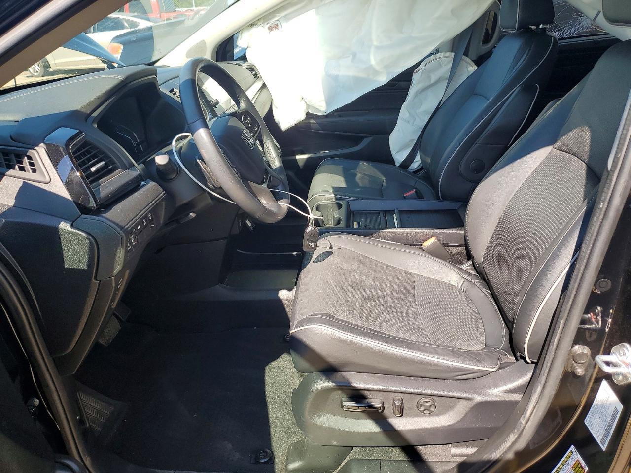 2024 Honda Odyssey Elite - Image 7