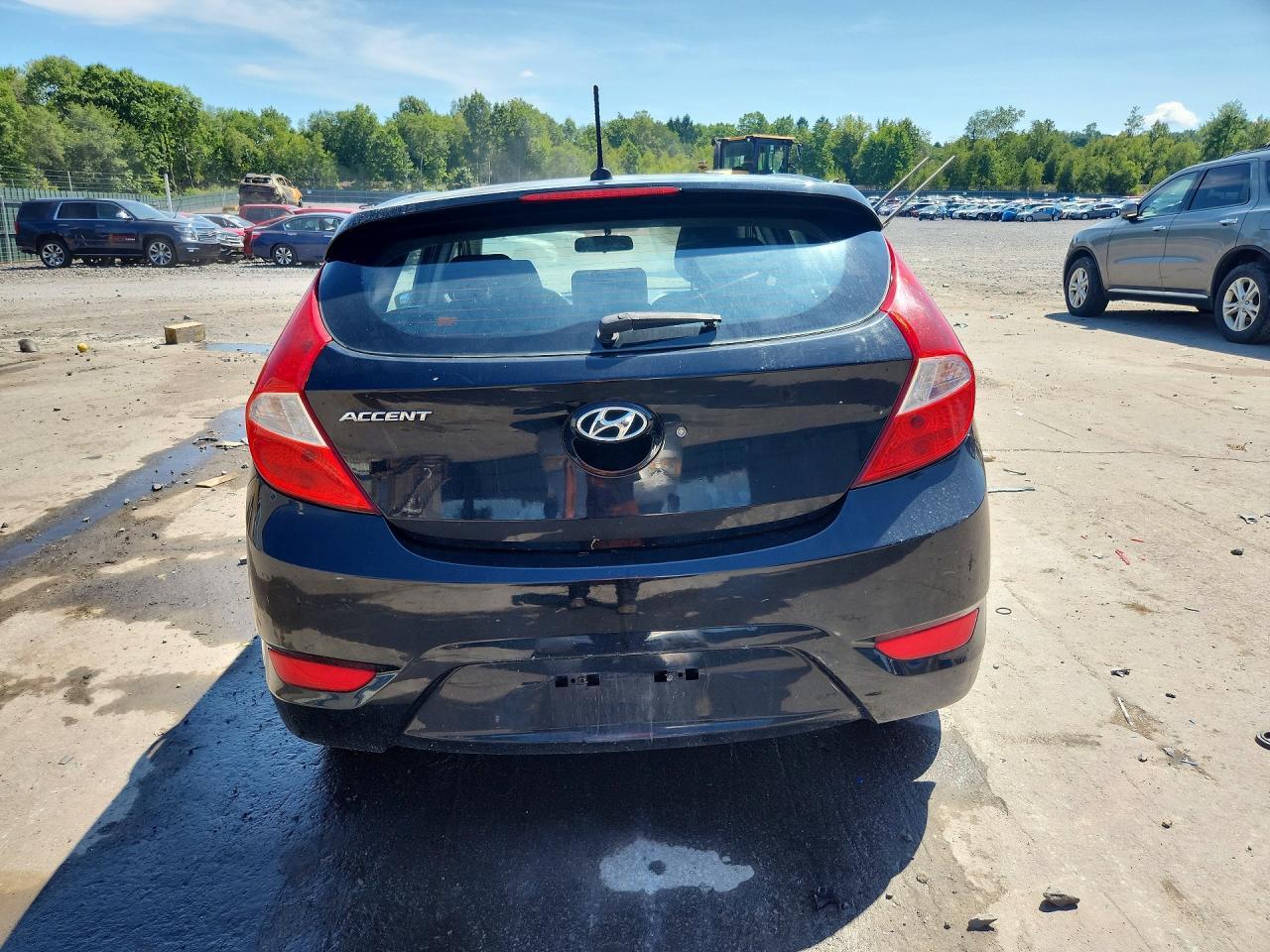 2014 Hyundai Accent Se - Фото 6