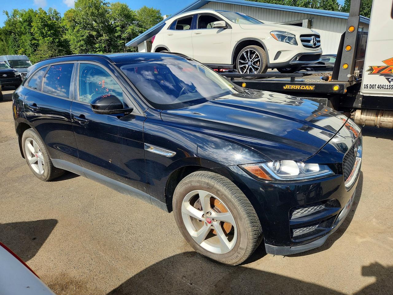 2018 Jaguar F-Pace Premium - Фото 4