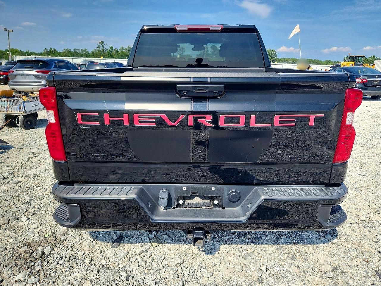 2023 Chevrolet Silverado K1500 Custom - Фото 6