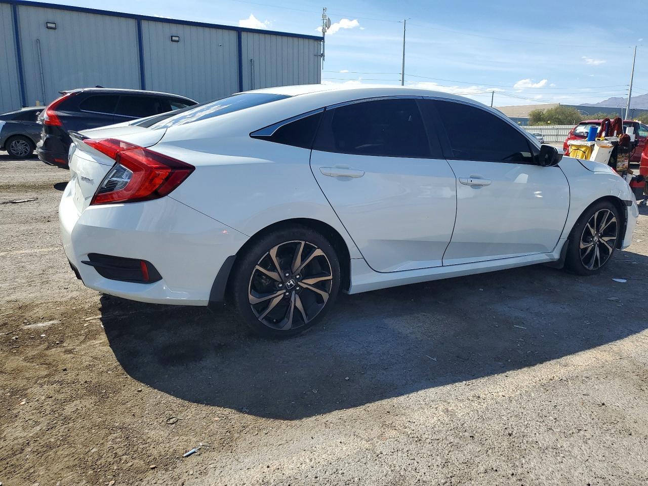 2021 Honda Civic Sport - Фото 3