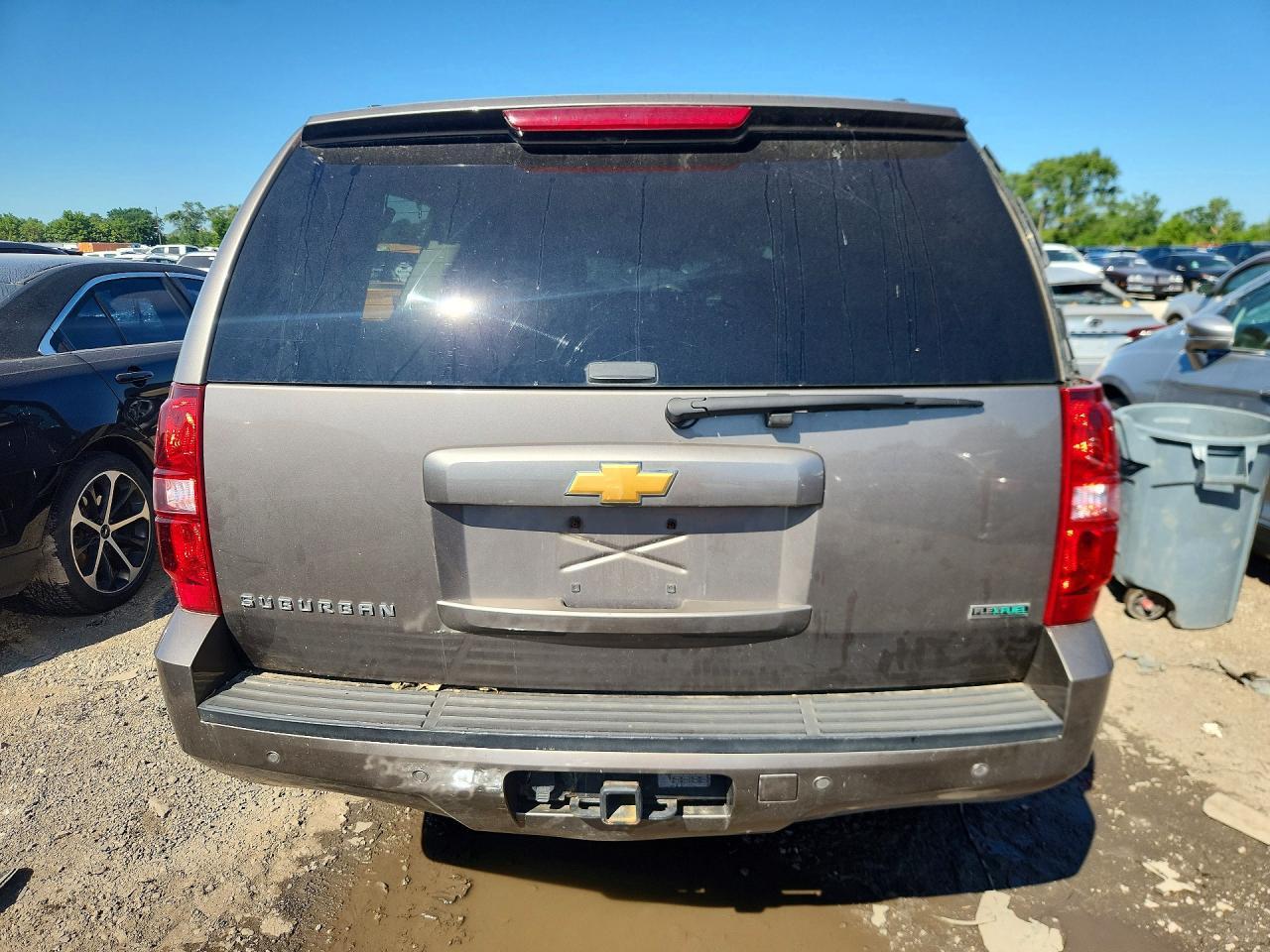 2012 Chevrolet Suburban K1500 Lt - Image 6