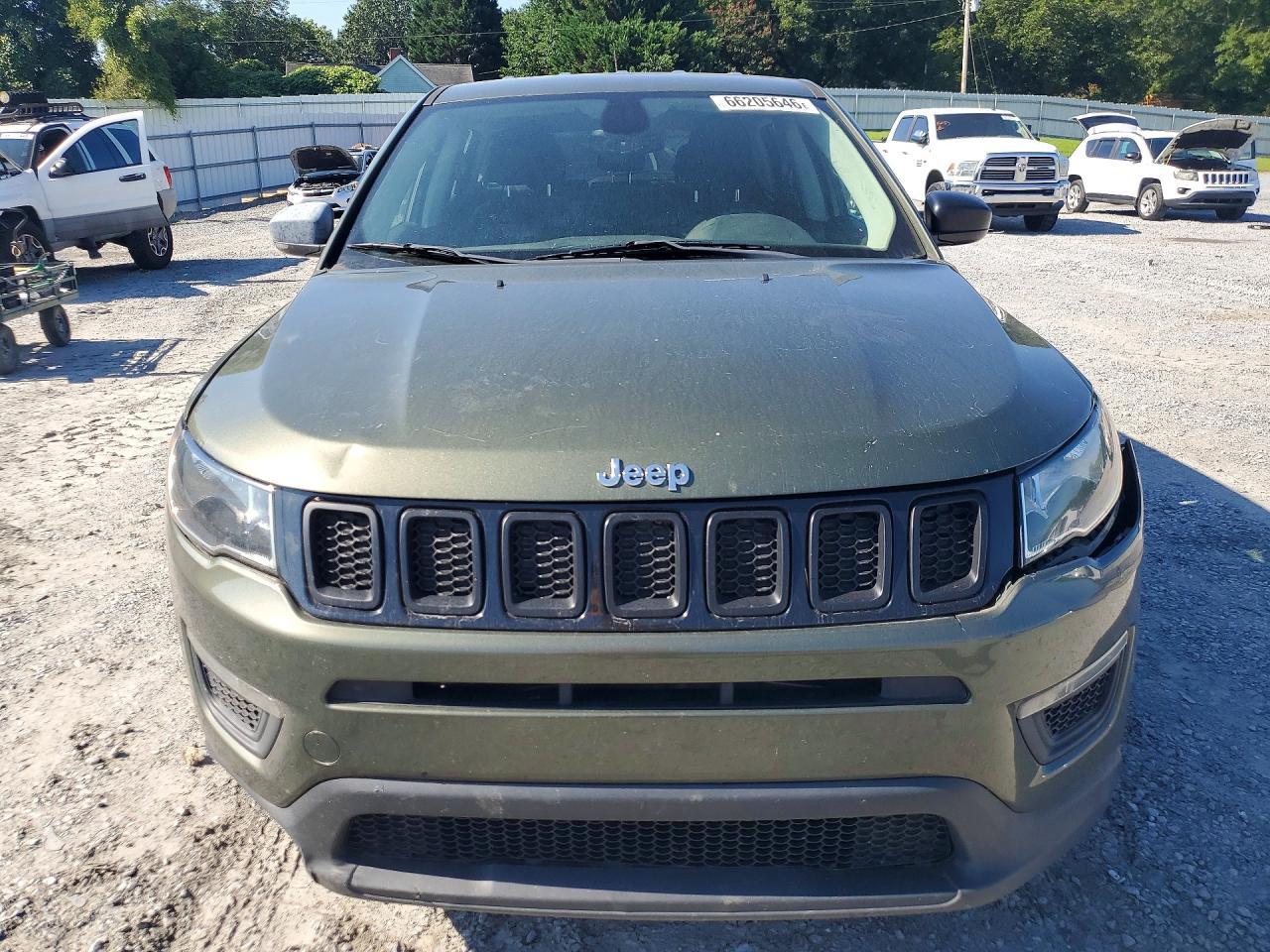 2018 Jeep Compass Sport - Фото 5