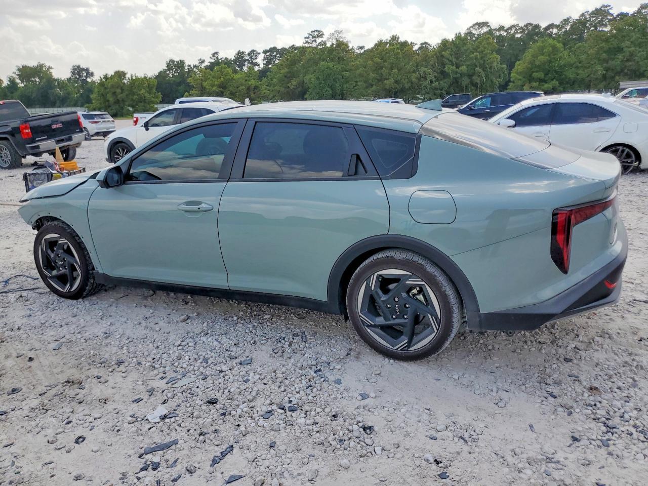 2026 Kia K4 Ex - Image 2