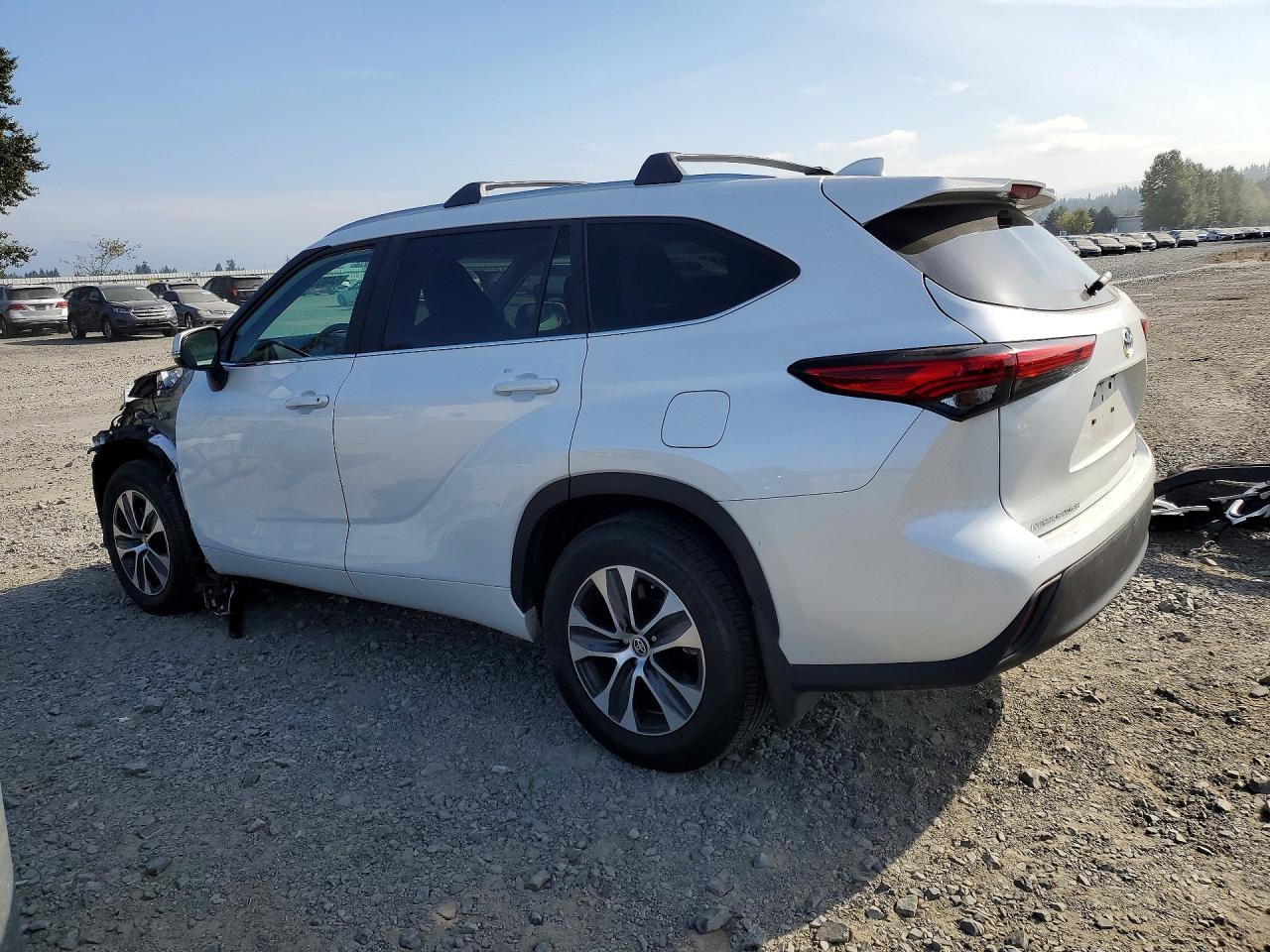 2023 Toyota Highlander Xle - Фото 2