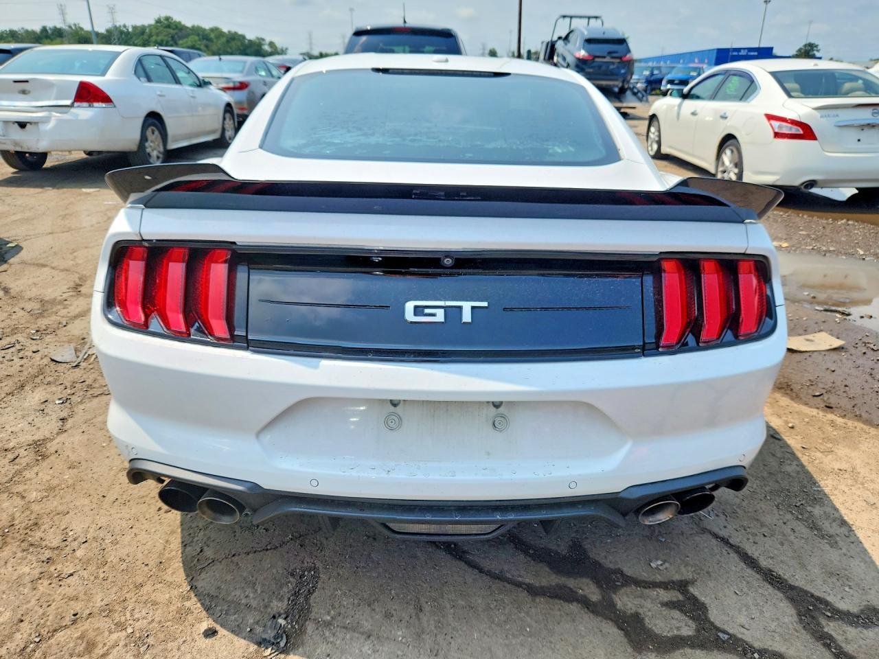 2020 Ford Mustang Gt - Фото 6