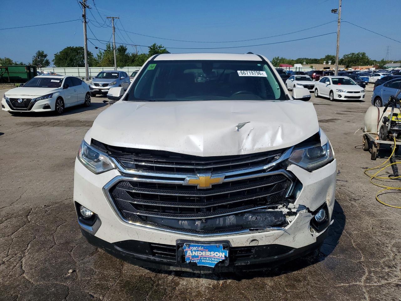 2018 Chevrolet Traverse Lt - Фото 5