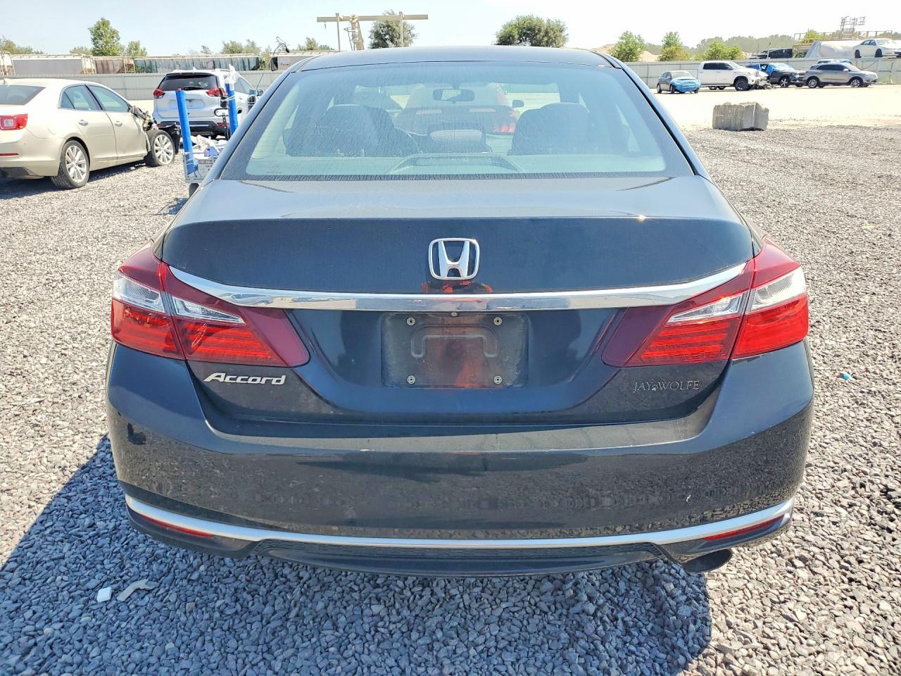 2017 Honda Accord Lx - Image 6