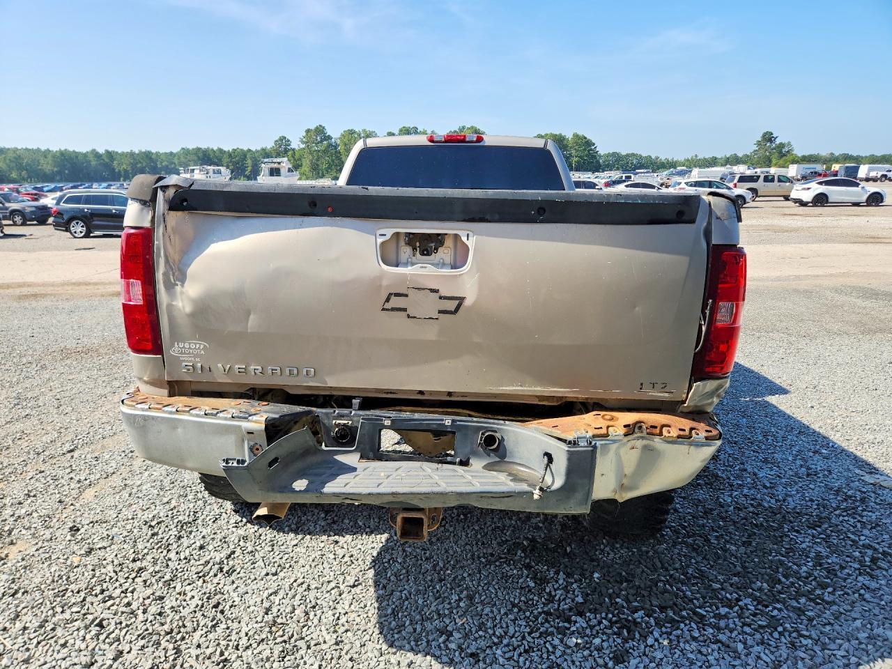 2007 Chevrolet Silverado K3500 - Фото 6