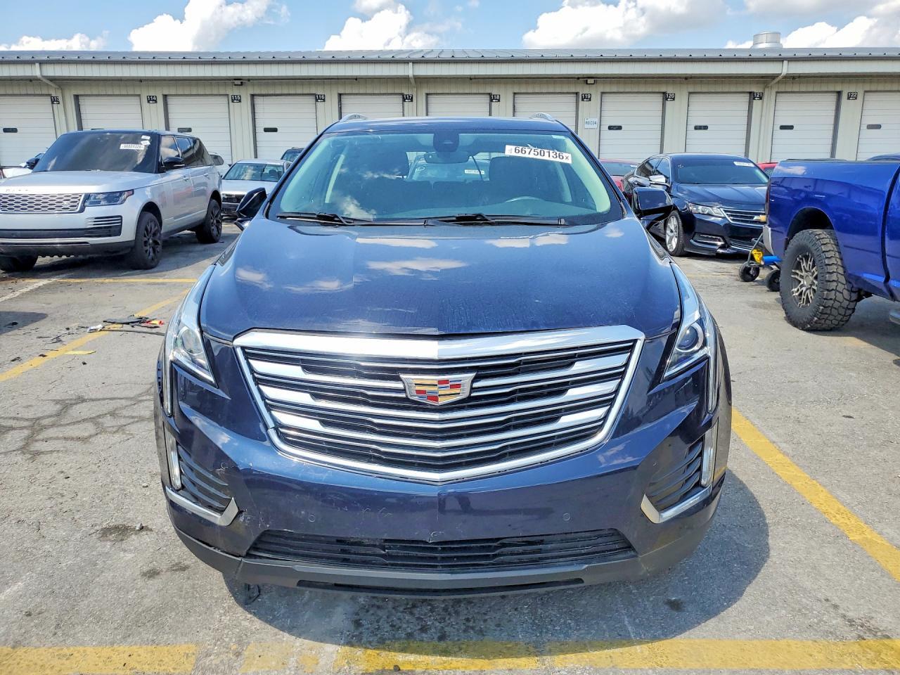 2017 Cadillac Xt5 Luxury - Фото 5
