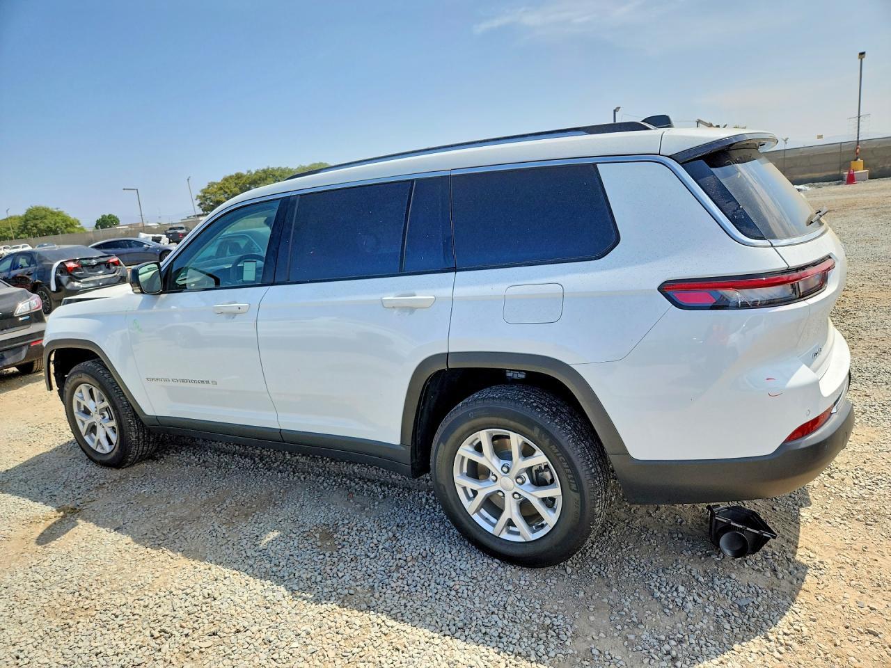 2023 Jeep Grand Cherokee L Limited - Фото 2