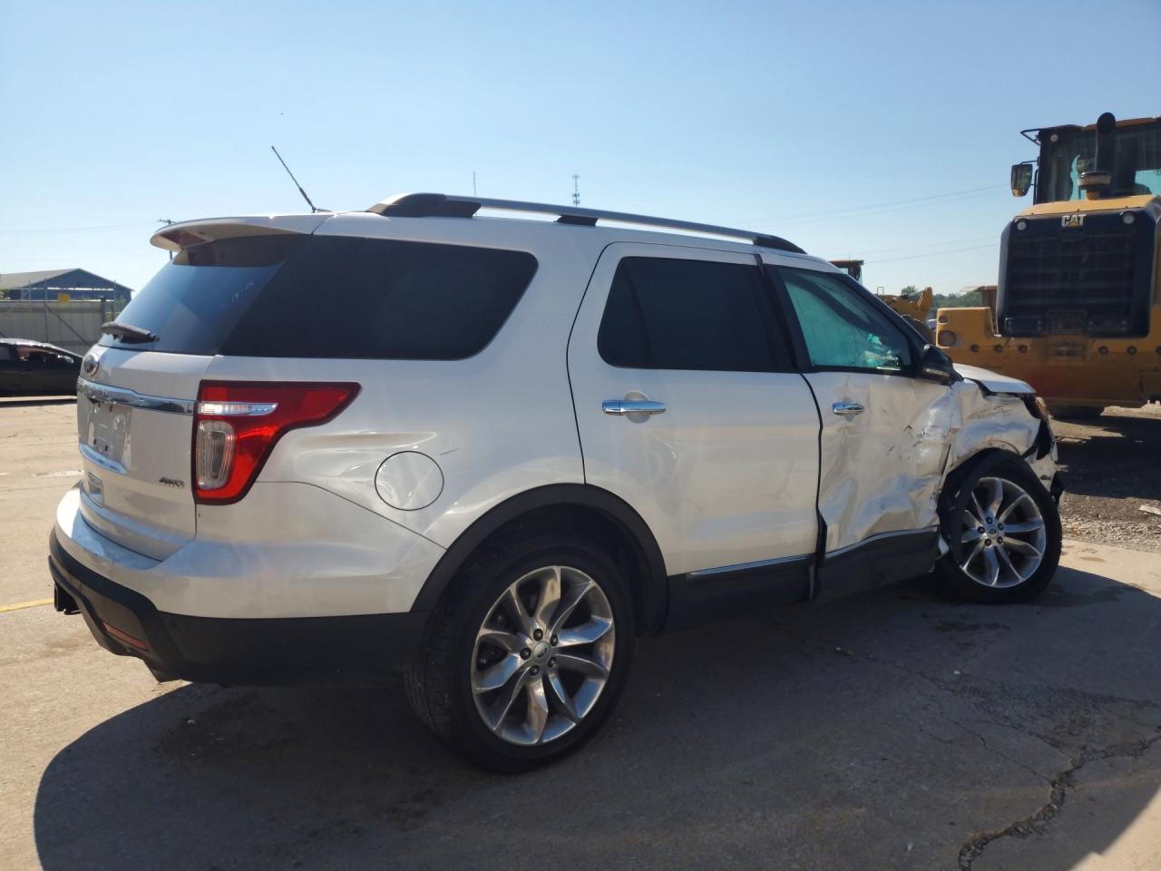 2013 Ford Explorer Xlt - Image 3