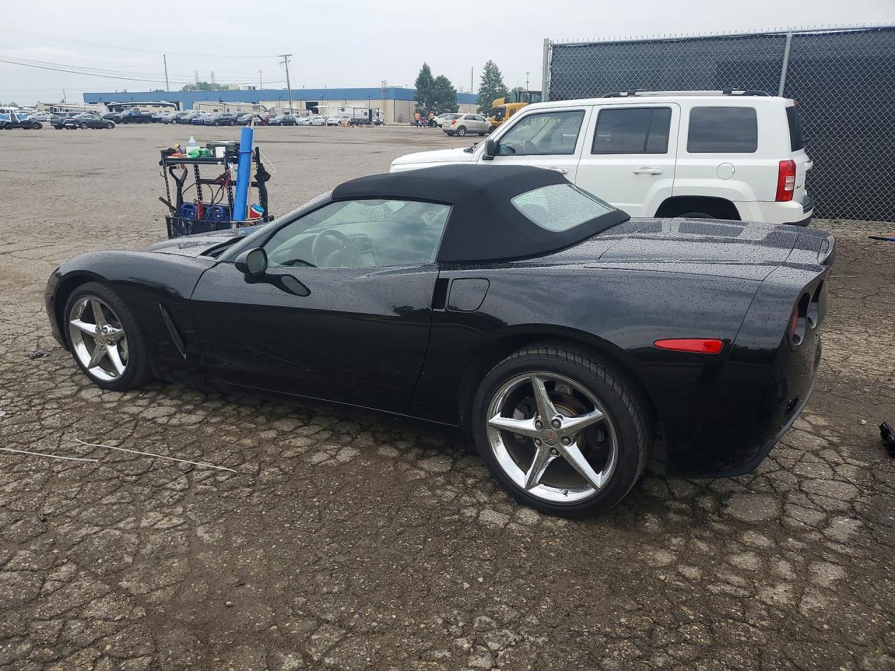 2013 Chevrolet Corvette - Image 2