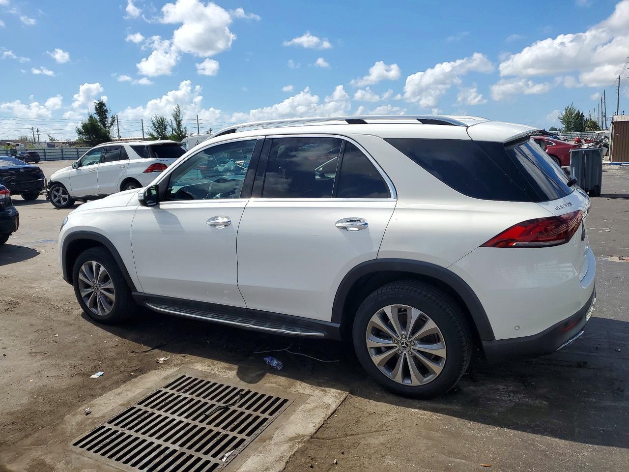 2020 Mercedes-Benz Gle 350 4Matic - Фото 2