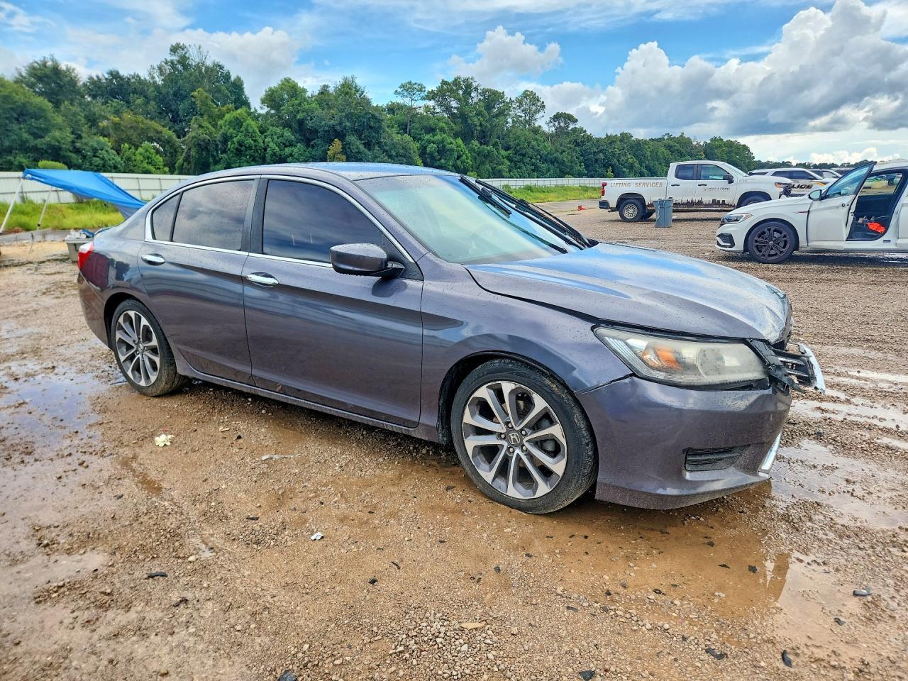 2015 Honda Accord Sport - Image 4