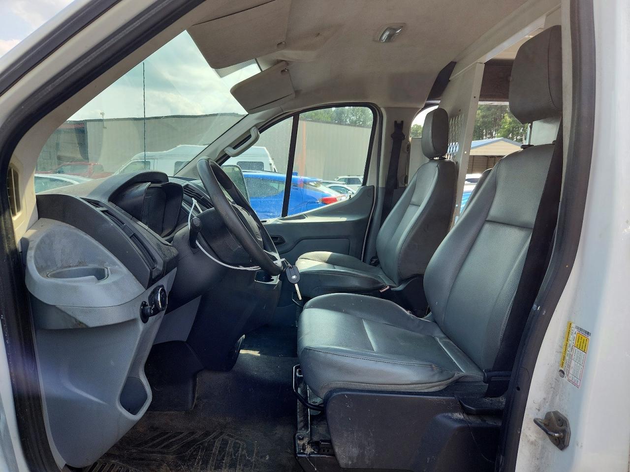 2015 Ford Transit T-150 - Фото 7