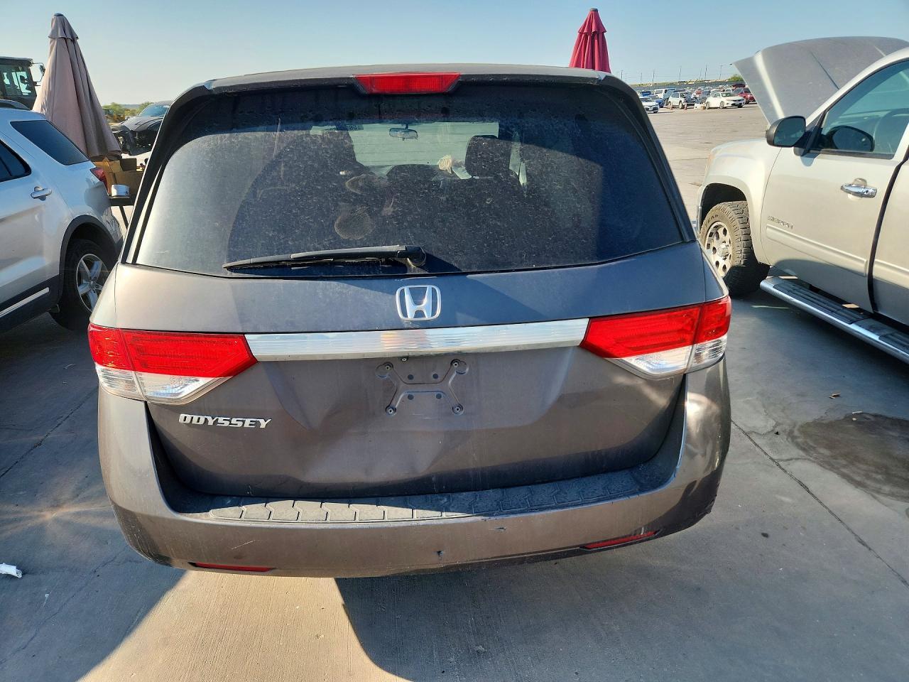 2014 Honda Odyssey Ex - Image 6