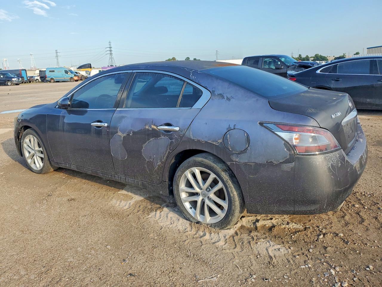 2012 Nissan Maxima 3.5 S - Фото 2