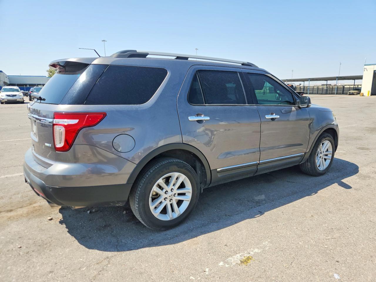 2013 Ford Explorer Xlt - Фото 3