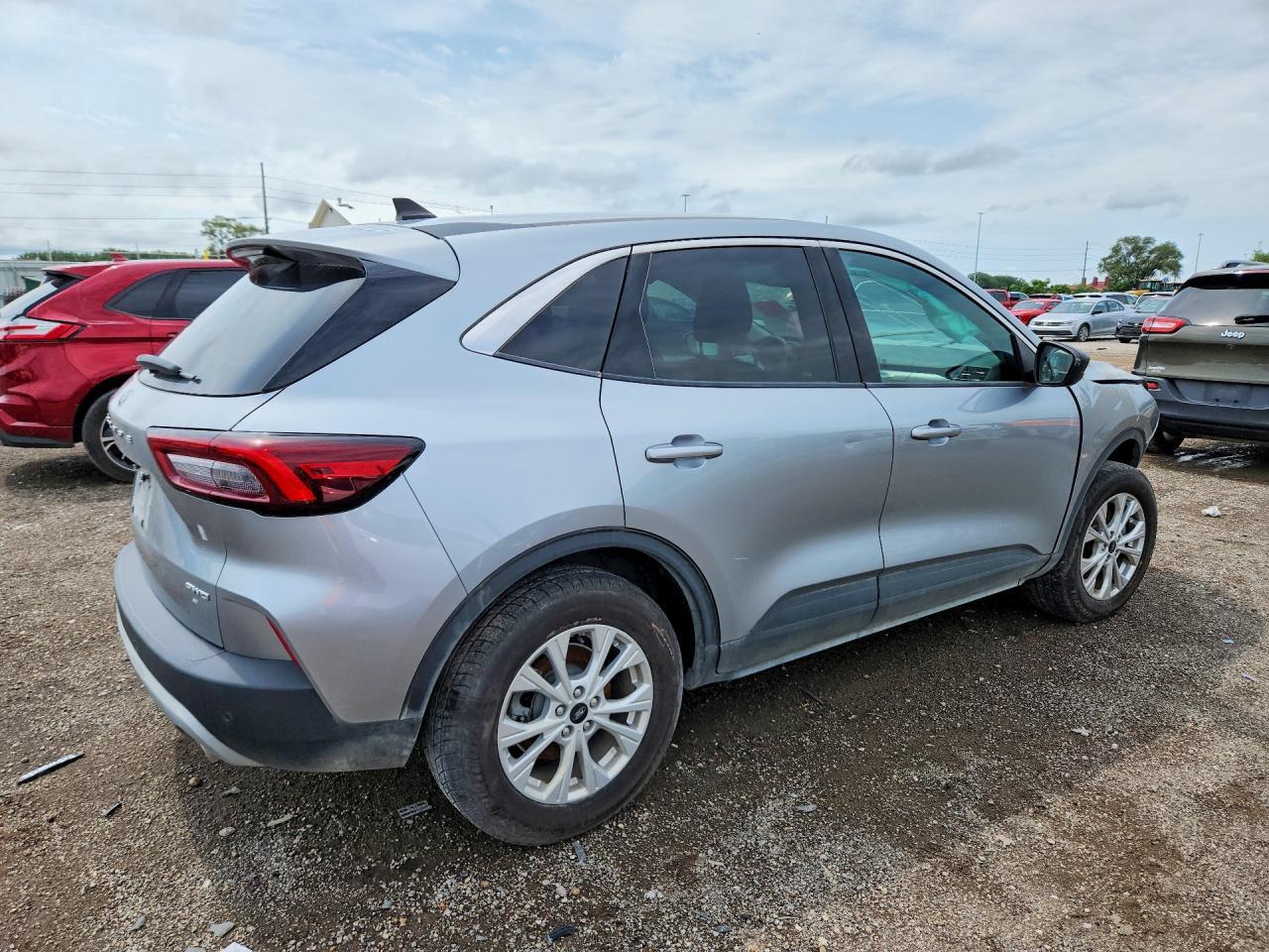 2023 Ford Escape Active - Фото 3