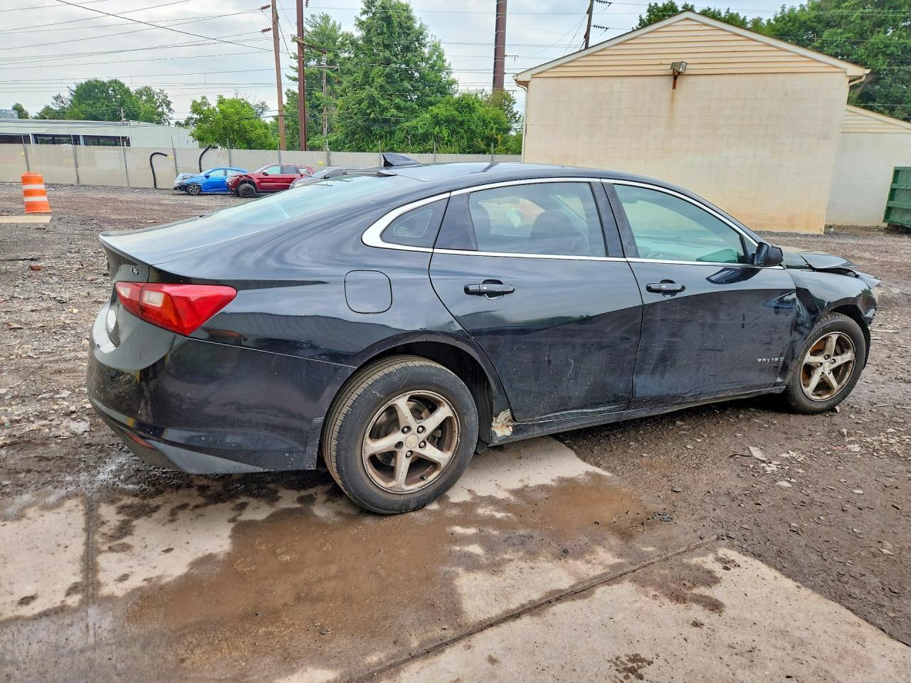 2016 Chevrolet Malibu Ls - Фото 3