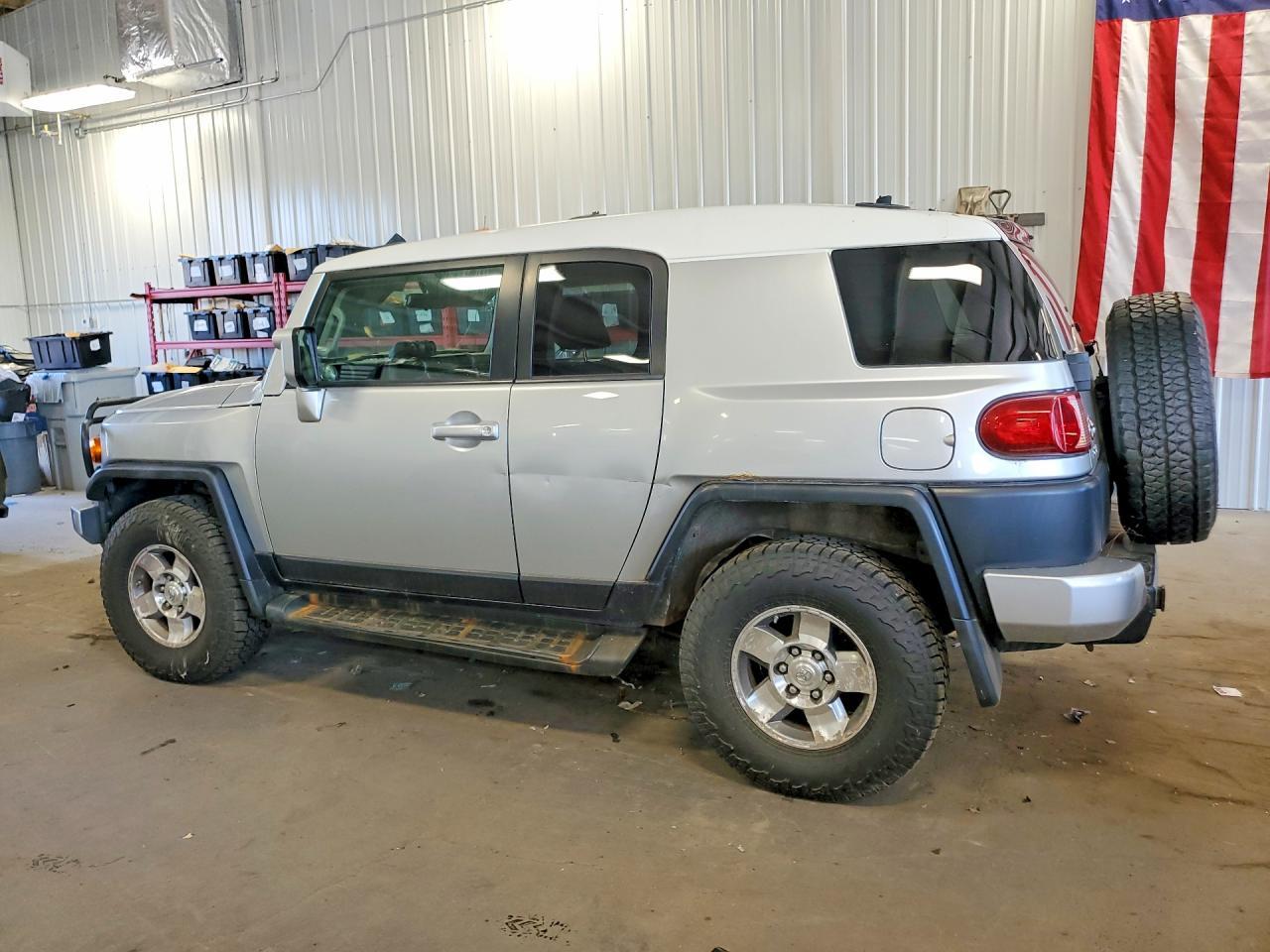 2008 Toyota Fj Cruiser Base - Фото 2