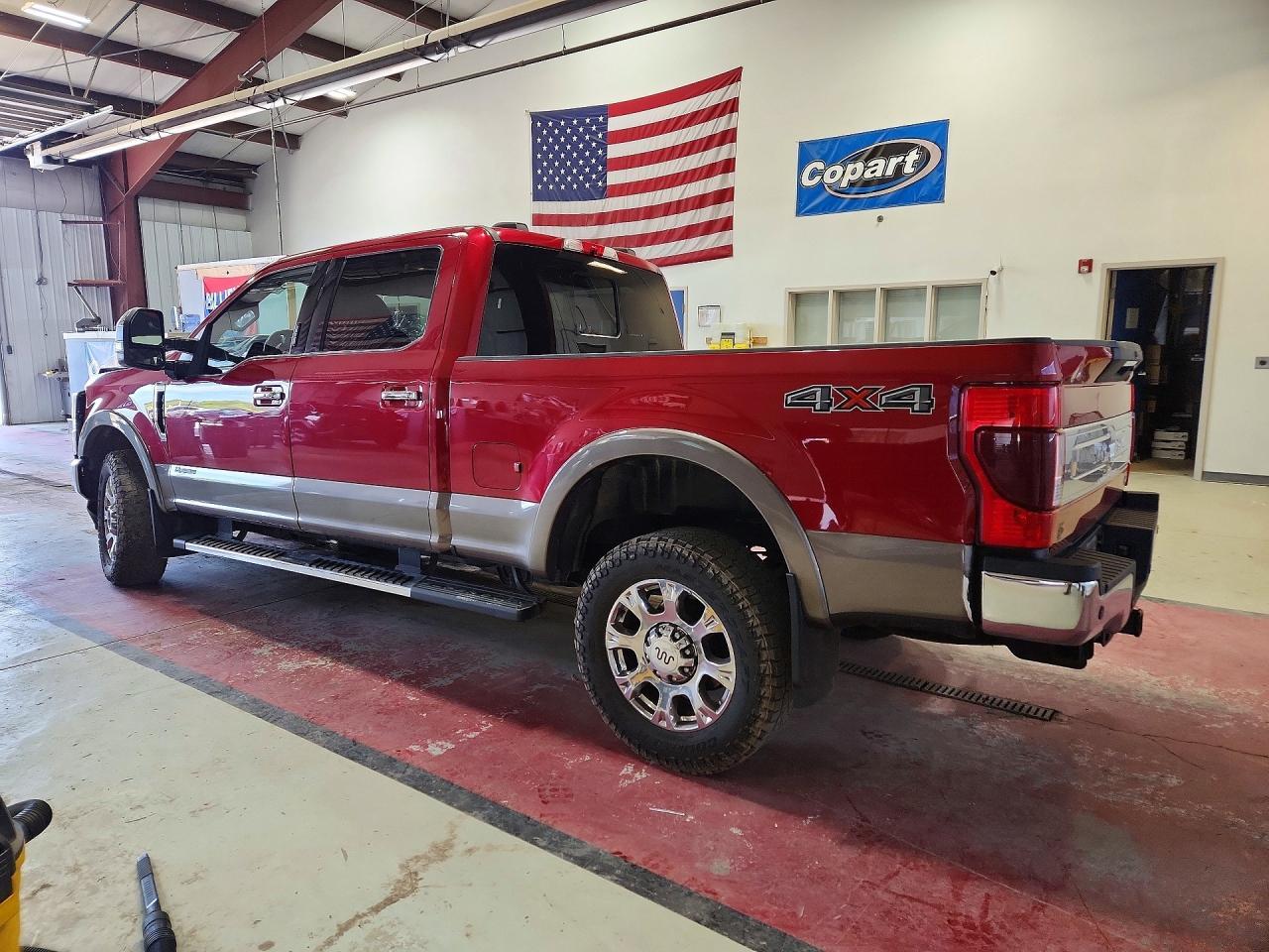 2022 Ford F250 Super Duty - Фото 2