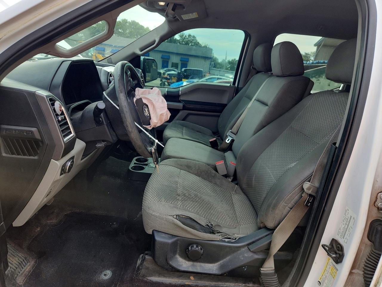 2016 Ford F150 Supercrew - Фото 7
