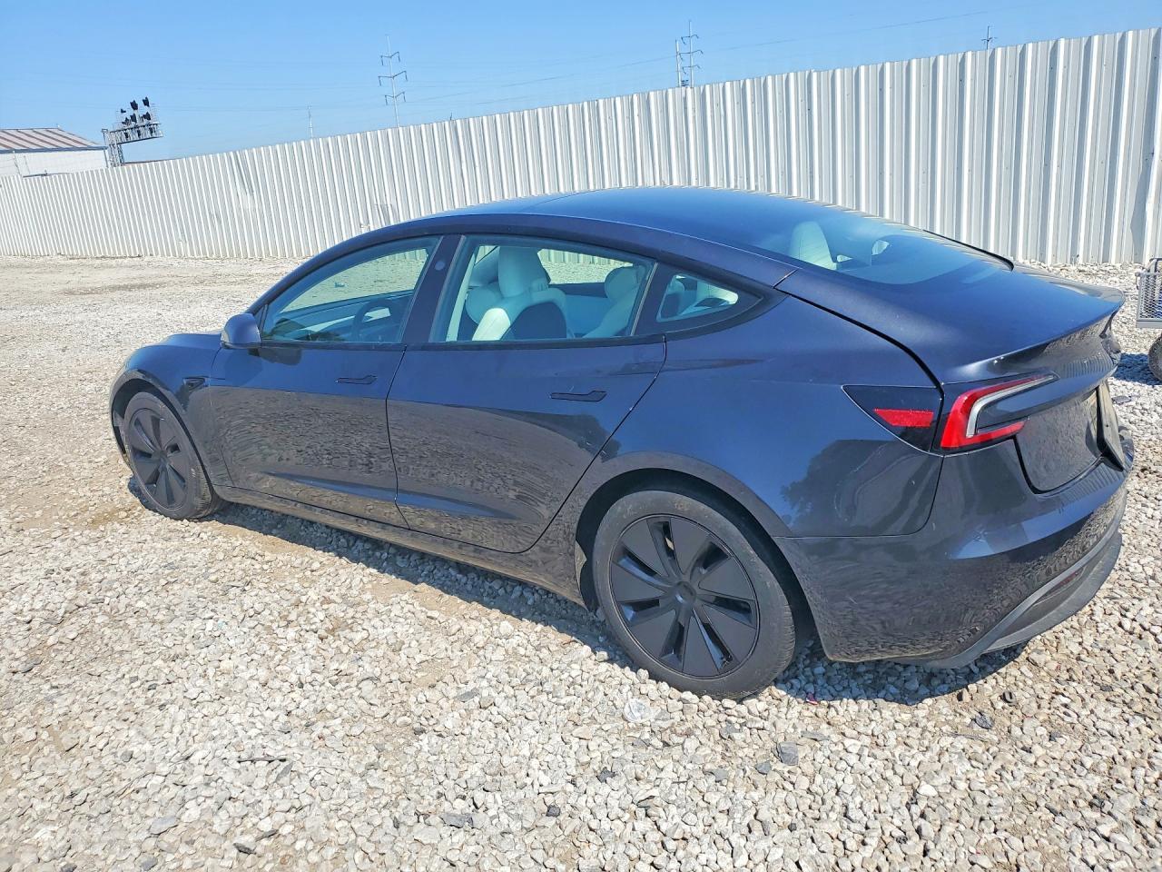 2025 Tesla Model 3 - Image 2