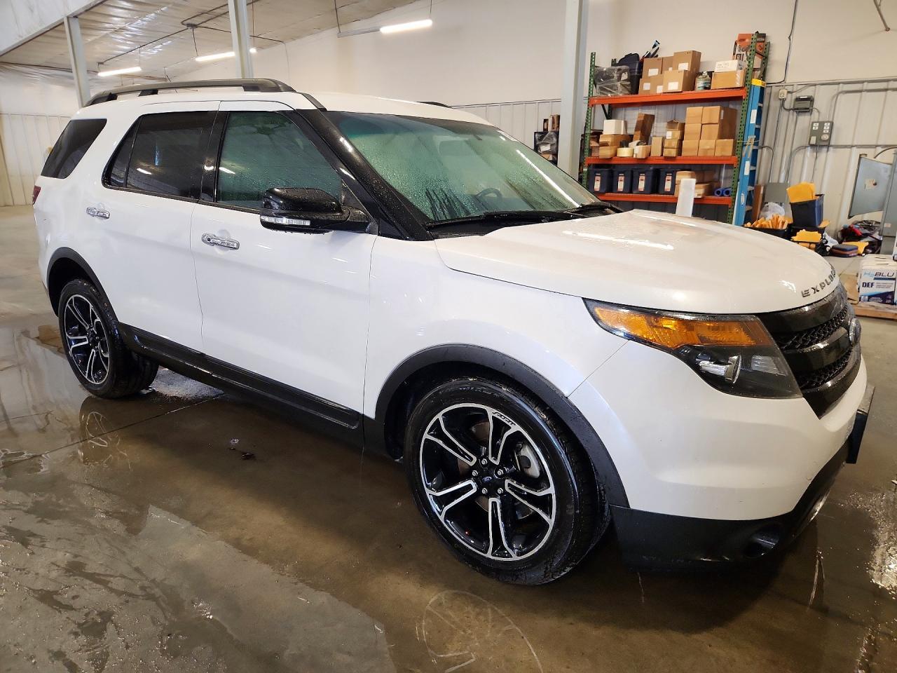 2014 Ford Explorer Sport - Image 4
