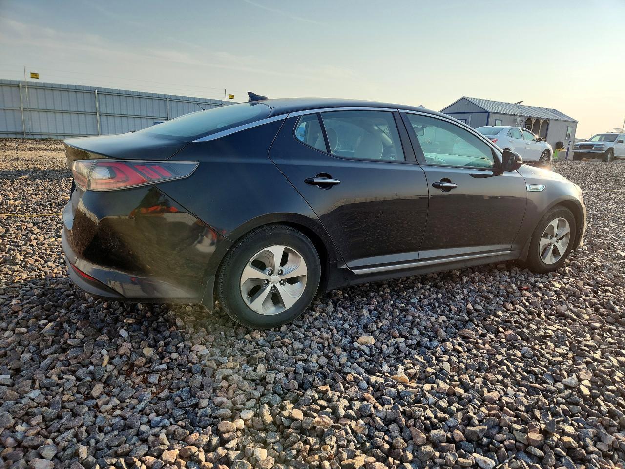 2015 Kia Optima Hybrid - Image 3