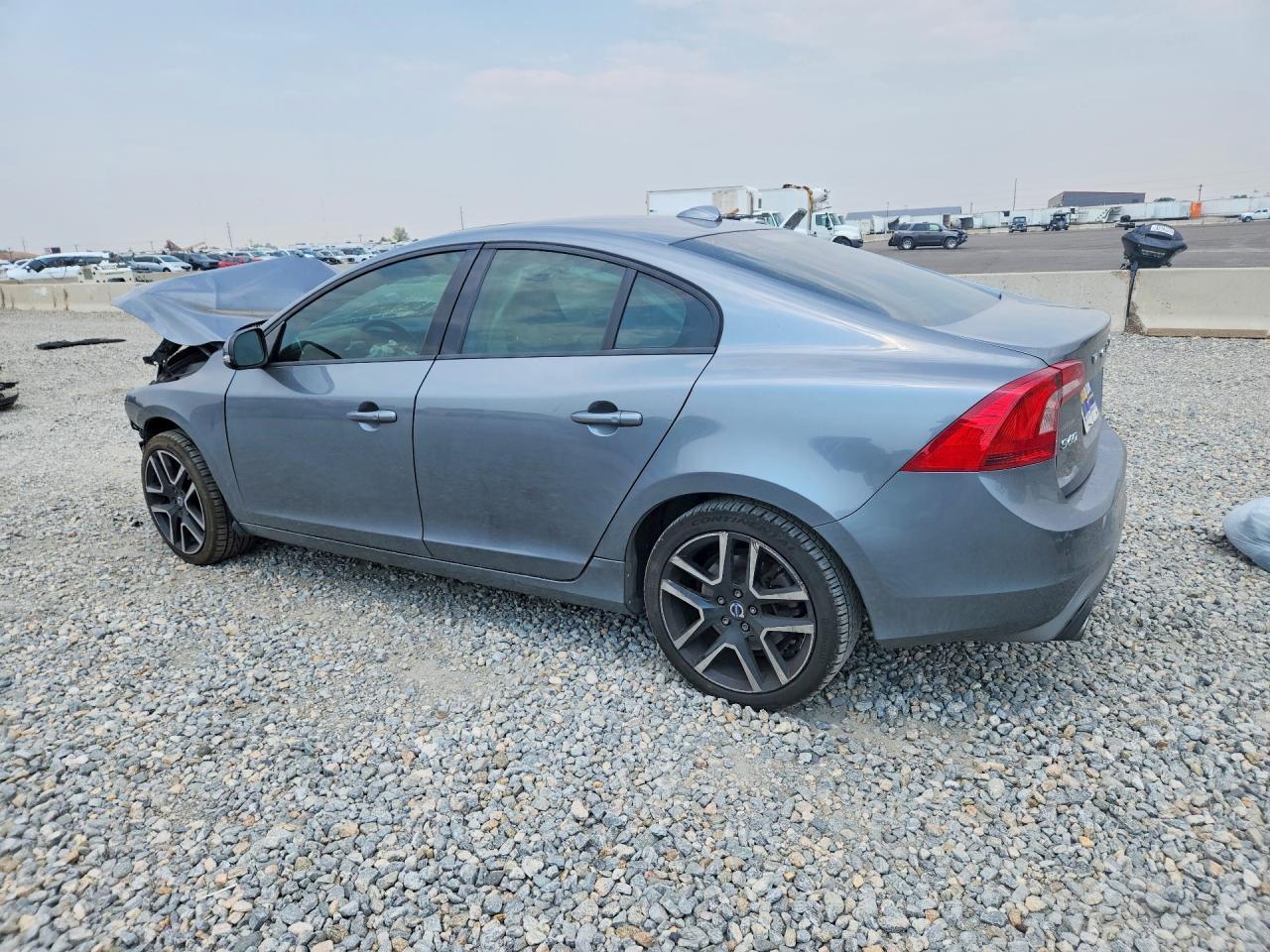2017 Volvo S60 - Image 2