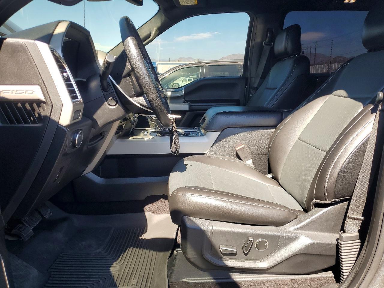 2016 Ford F150 Supercrew - Фото 7