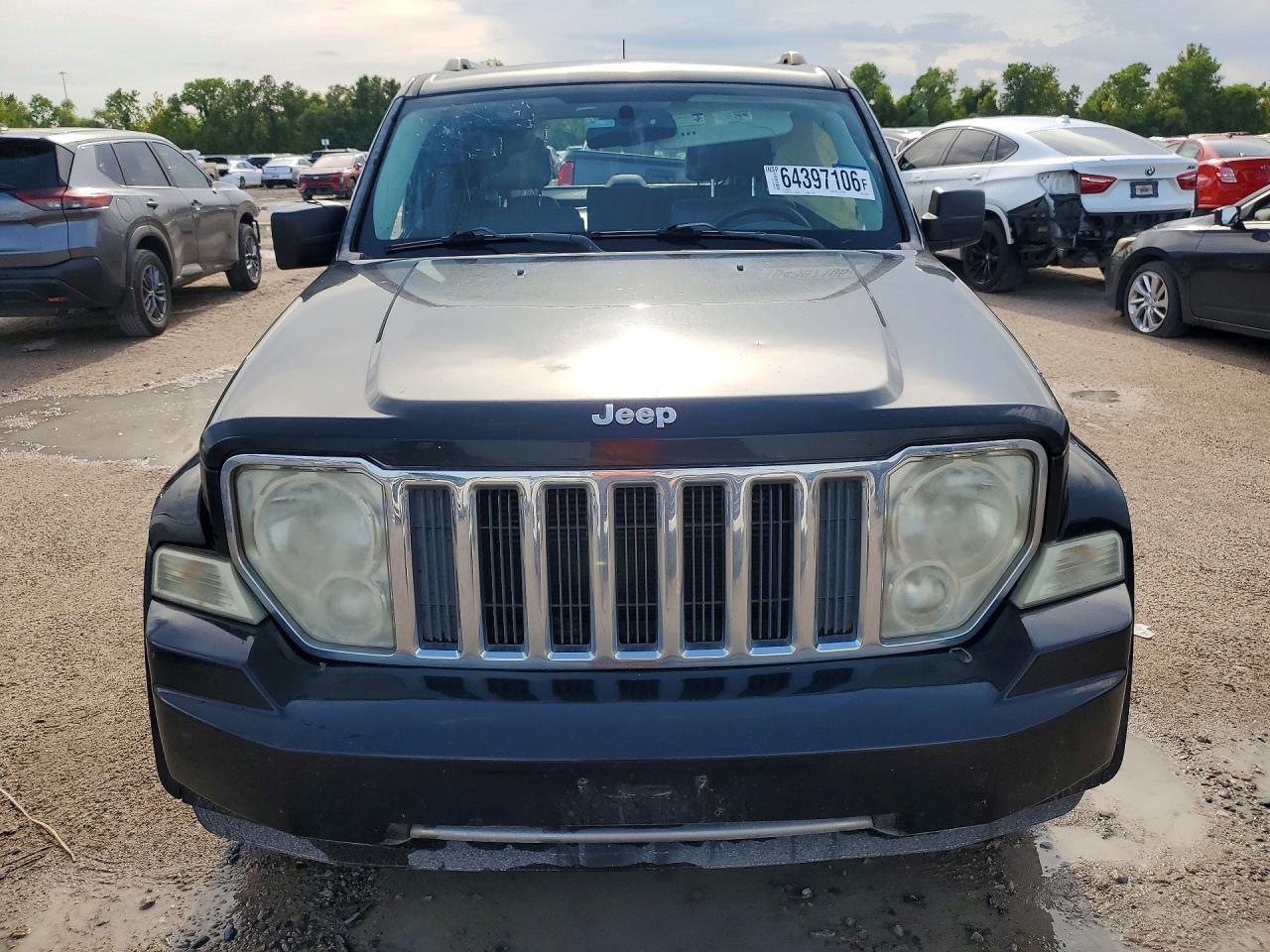 2012 Jeep Liberty Limited - Фото 5