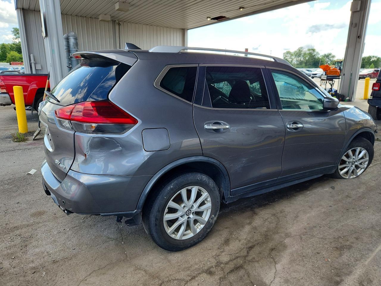 2019 Nissan Rogue Sv - Фото 3