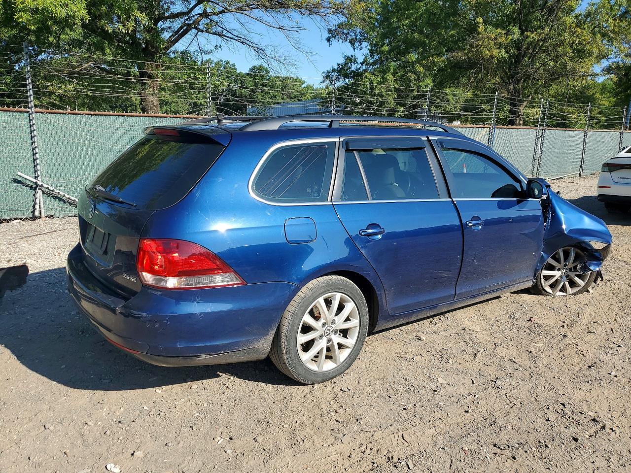 2011 Volkswagen Jetta S - Фото 3