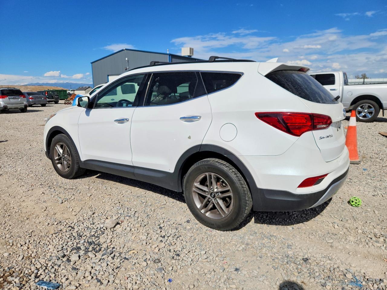 2017 Hyundai Santa Fe Sport 2.4L - Image 2
