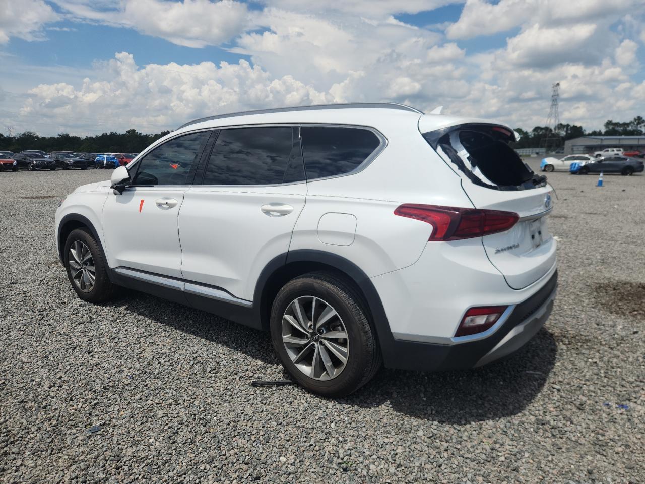 2019 Hyundai Santa Fe Sel Plus 2.4L - Image 2