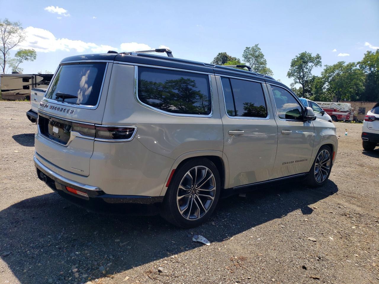 2022 Jeep Grand Wagoneer Series Iii - Image 3