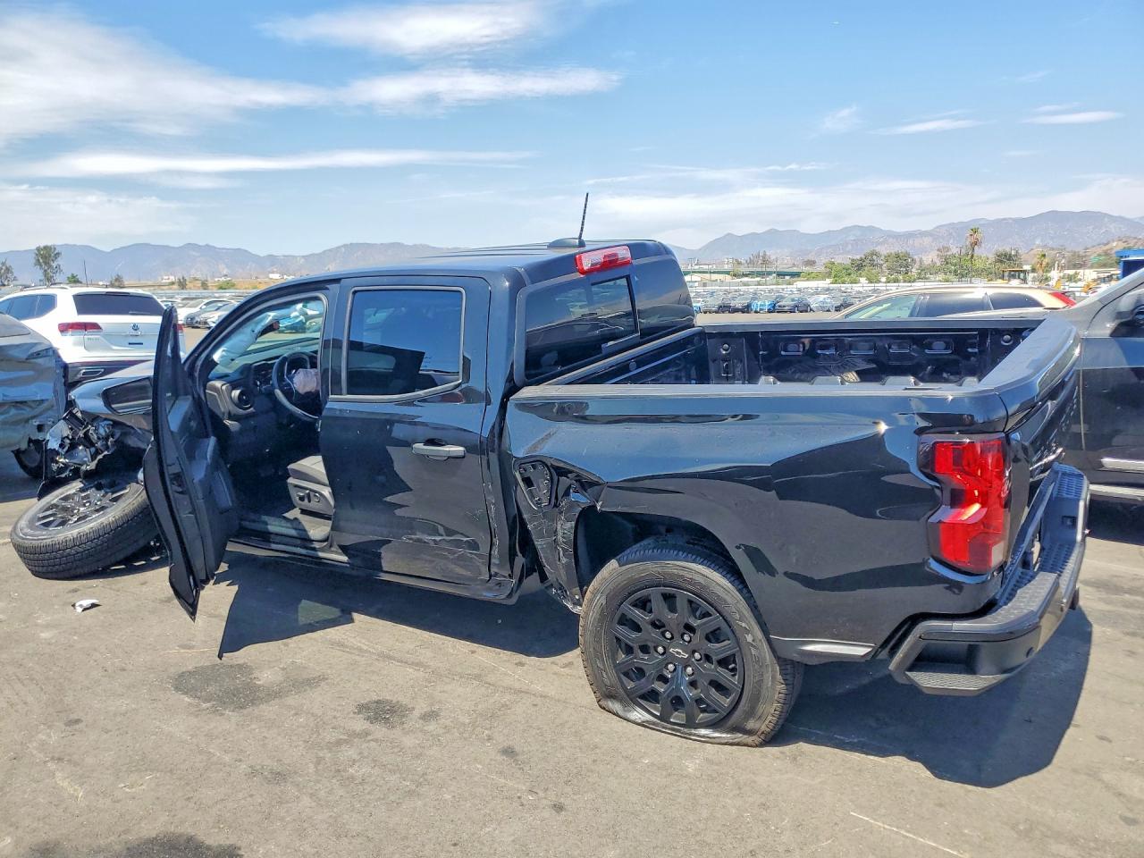 2026 Chevrolet Colorado - Image 2