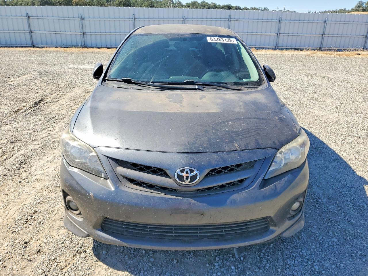 2011 Toyota Corolla S - Image 5