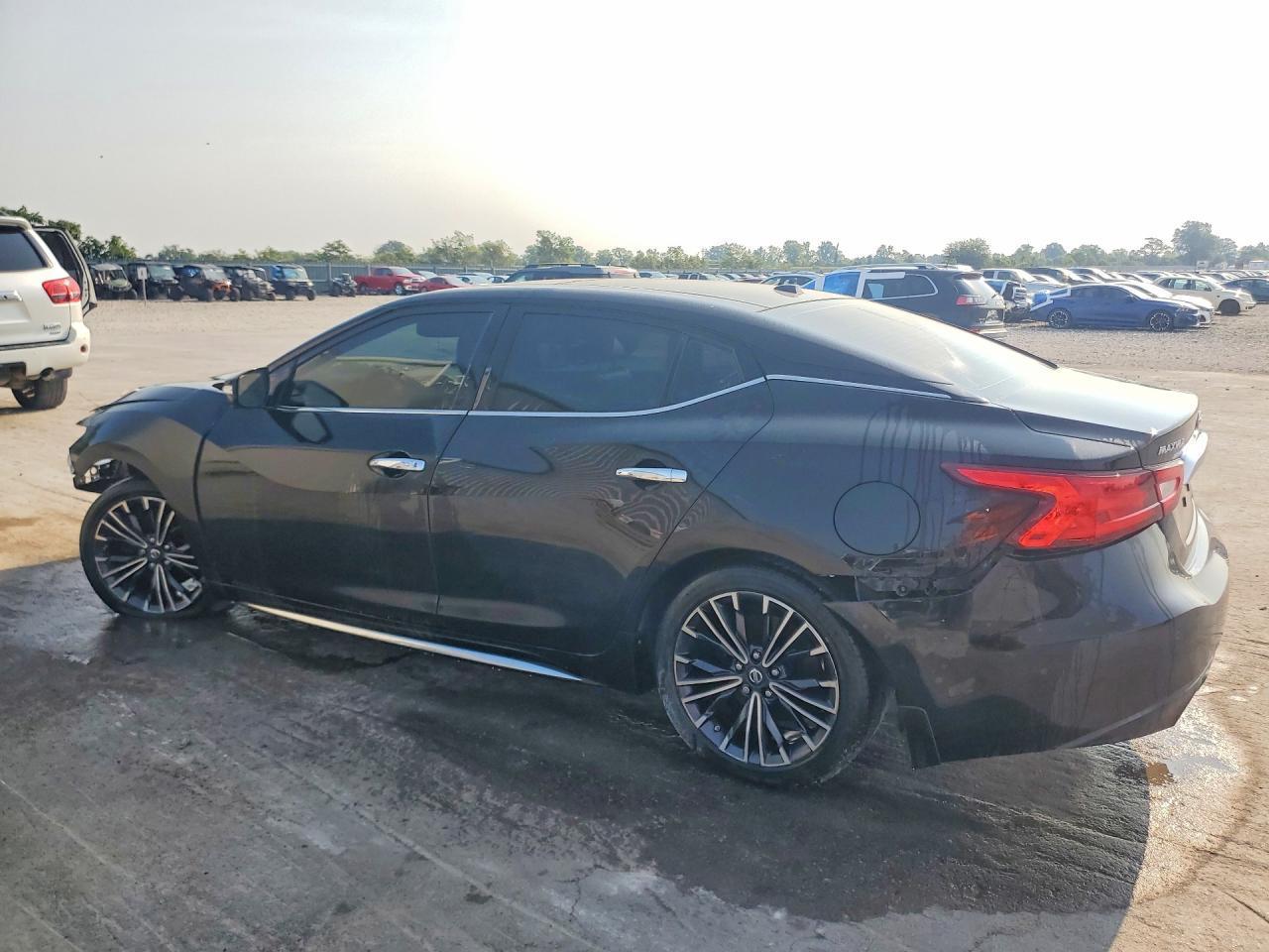 2016 Nissan Maxima Platinum - Фото 2