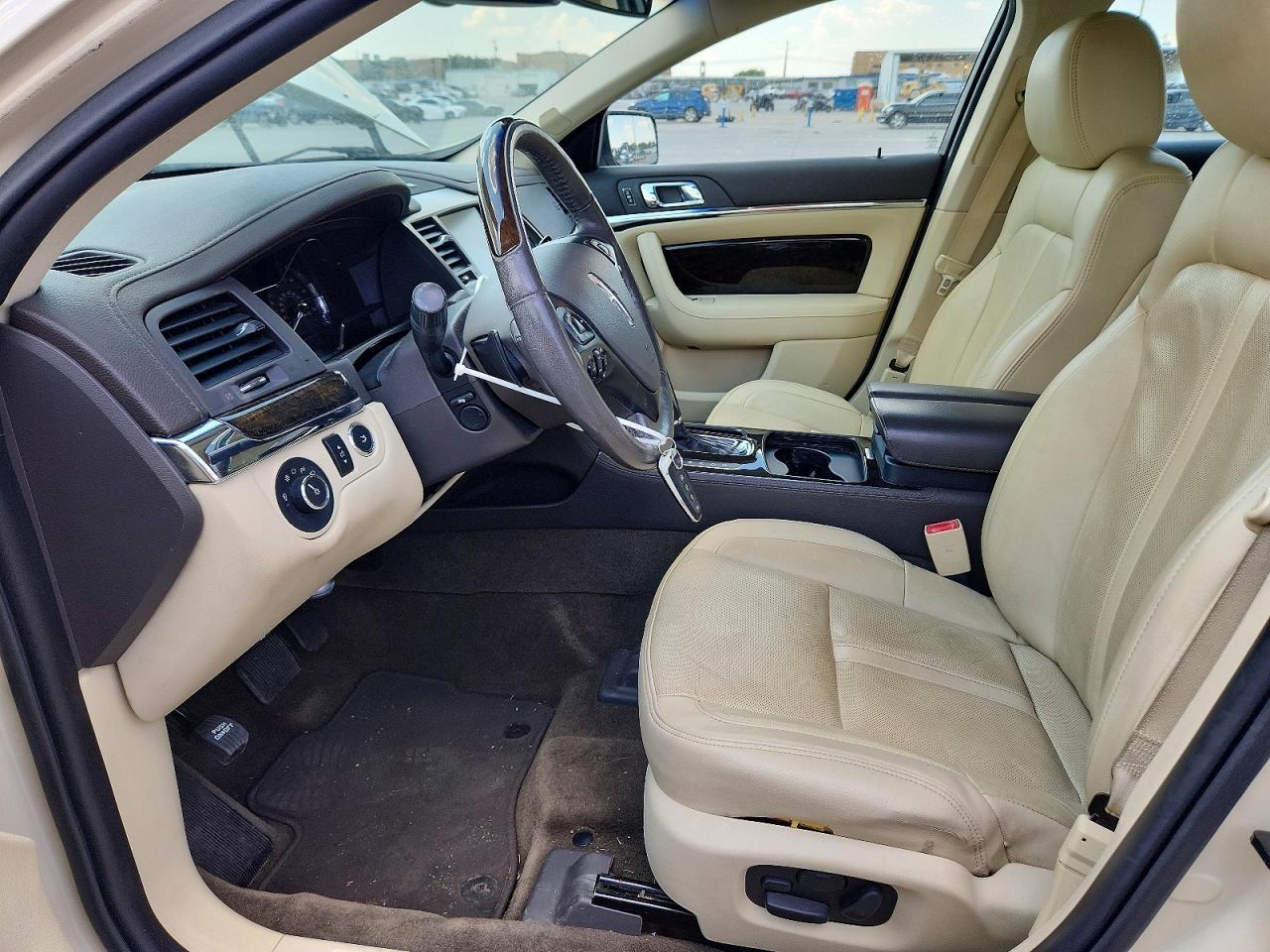 2014 Lincoln Mks - Image 7