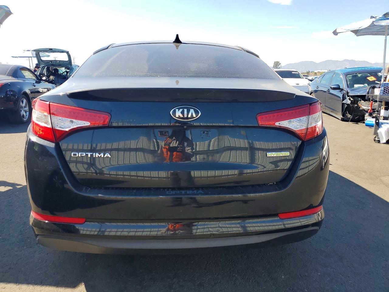 2013 Kia Optima Hybrid - Image 6