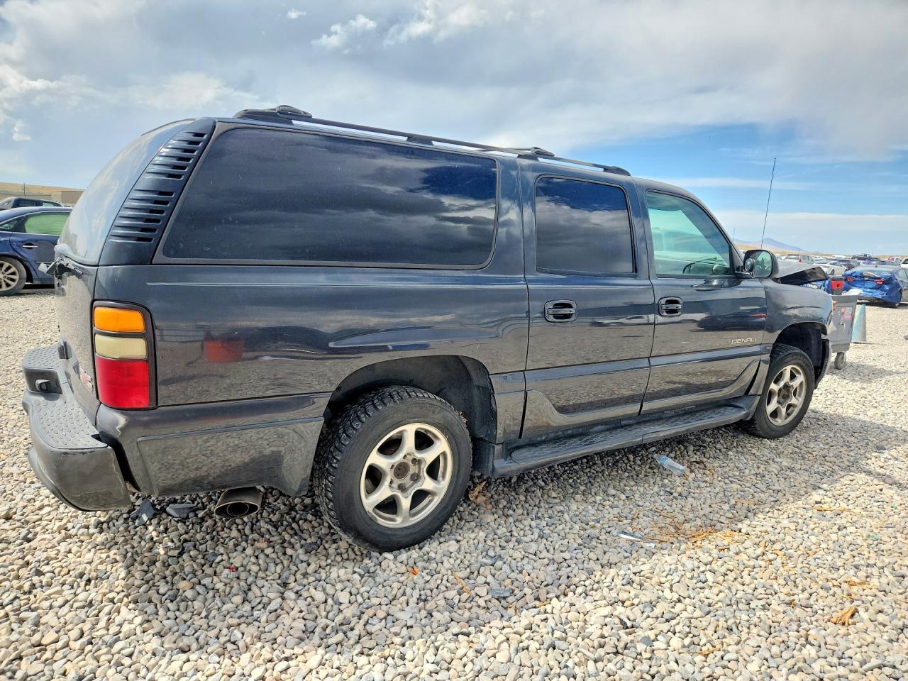 2004 GMC Yukon Xl Denali - Фото 3