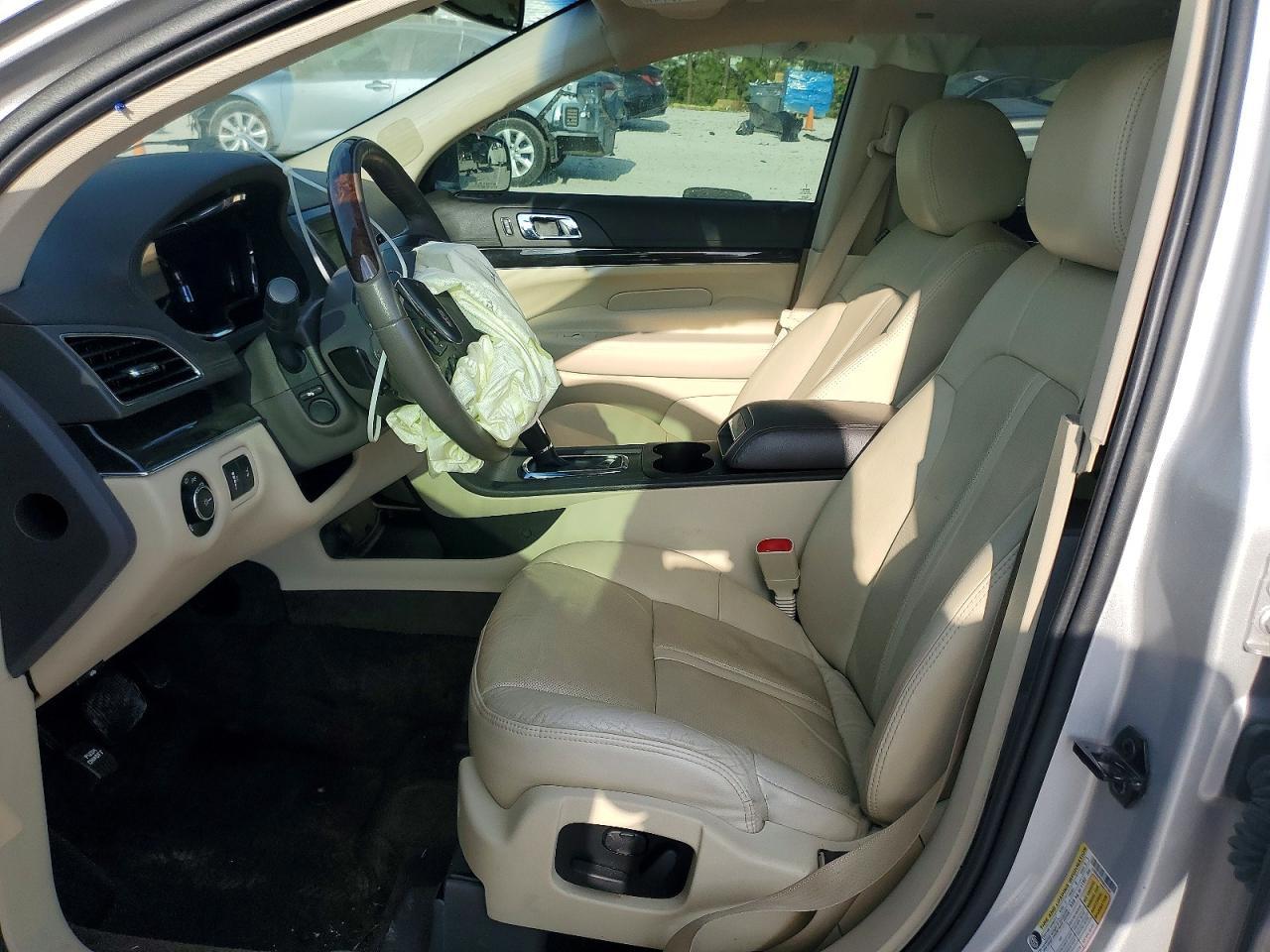 2016 Lincoln Mkt - Image 7