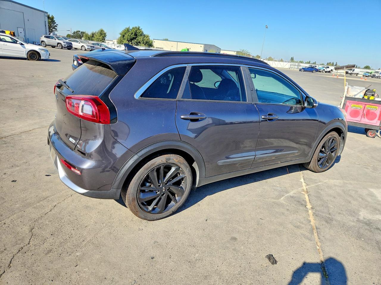 2018 Kia Niro Ex - Image 3