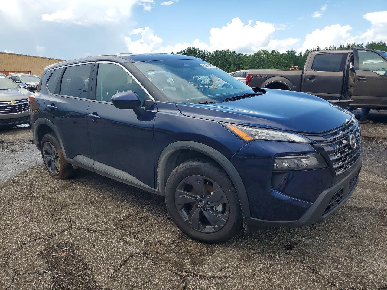 2026 Nissan Rogue Sv - Фото 4